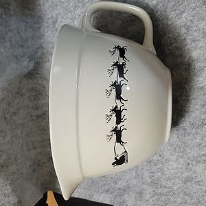 The Bake Shop 3 Qt. Batter Bowl EUC